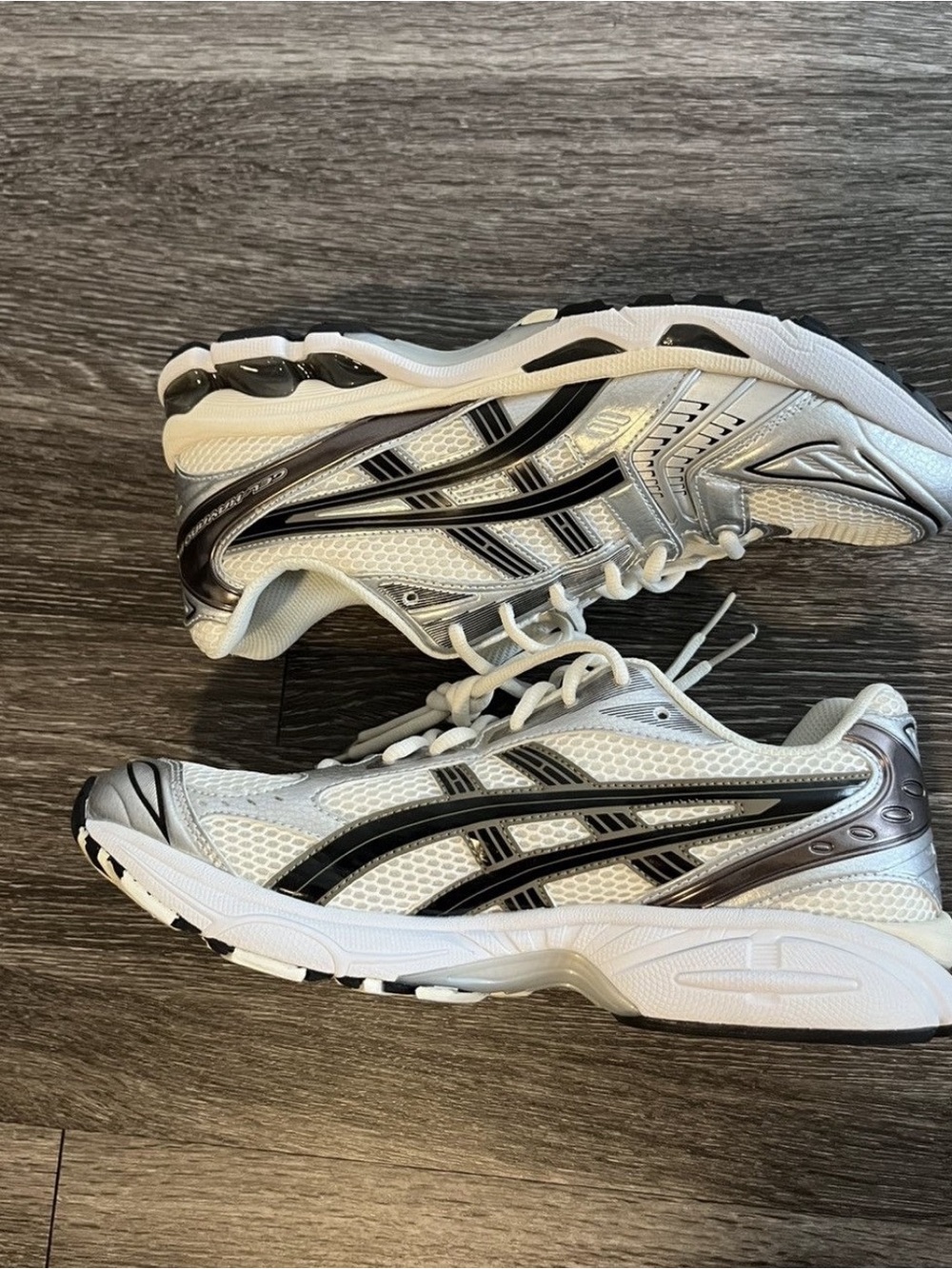 ASICS Gel-Kayano Cream Black Metallic Plum